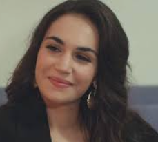 <em>Isabel R.</em>